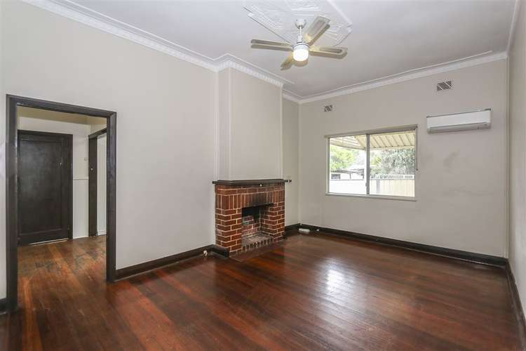 Fifth view of Homely house listing, 201 Carrington Street, Beaconsfield WA 6162