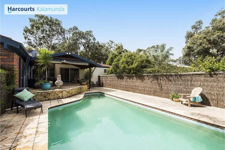 11 Thornton Place, Gooseberry Hill WA 6076