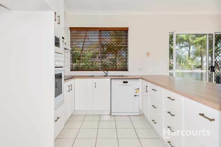 Second view of Homely unit listing, 3/186 Prince Edward Parade, Scarborough QLD 4020