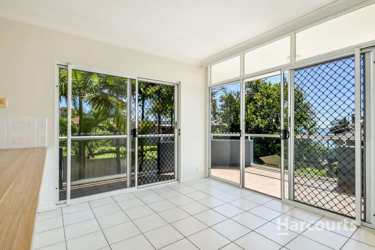 Fourth view of Homely unit listing, 3/186 Prince Edward Parade, Scarborough QLD 4020