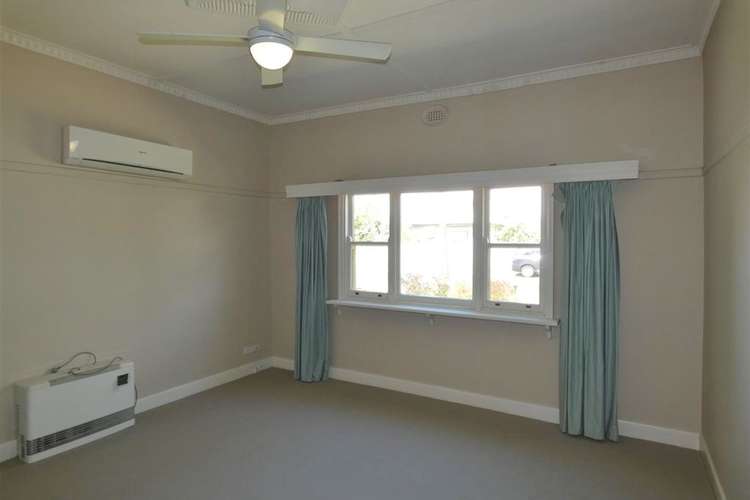 Fourth view of Homely house listing, 39 Frederick Street, Horsham VIC 3400