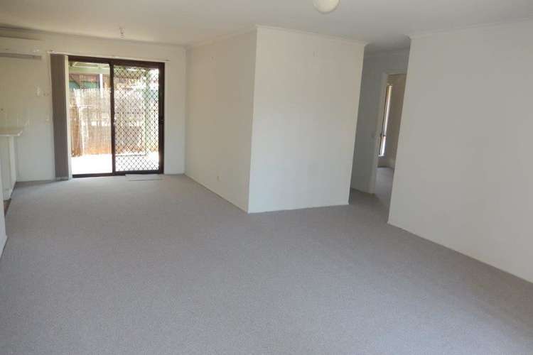 Fifth view of Homely semiDetached listing, 1/33 Telopea Street, Labrador QLD 4215