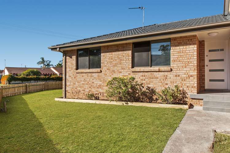 Fourth view of Homely villa listing, 1/9 Windle Street, Lake Illawarra NSW 2528