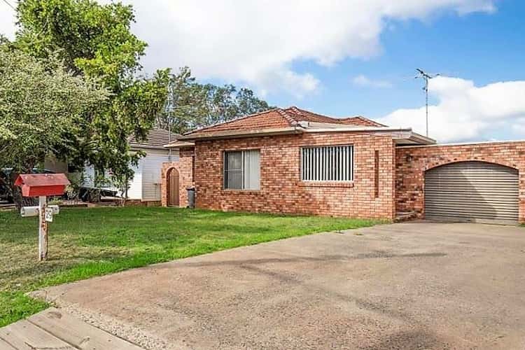 Main view of Homely house listing, 29 bradbury avenue, Bradbury NSW 2560
