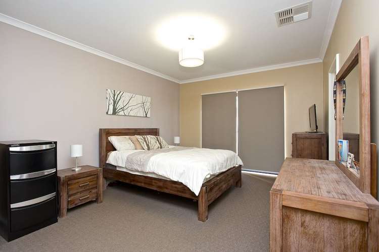 Fourth view of Homely house listing, 17 Kinloch Pass, Aubin Grove WA 6164