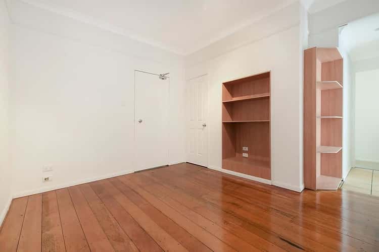 Second view of Homely unit listing, 2/6 Rochester Terrace, Kelvin Grove QLD 4059