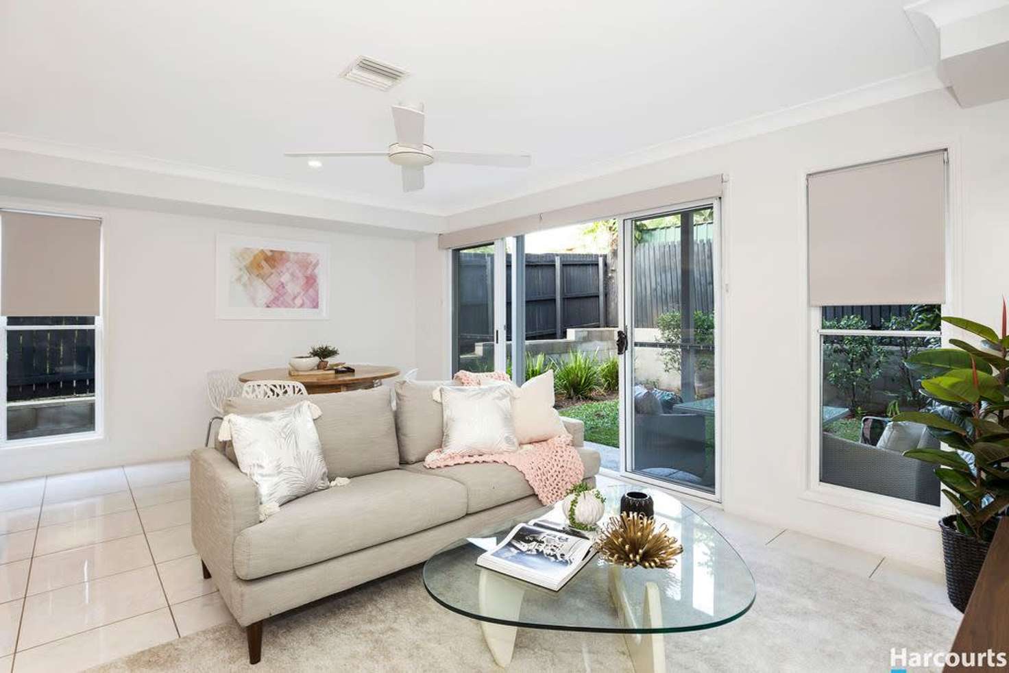 Main view of Homely unit listing, 2/11 Alexandra Street, Balmoral QLD 4171