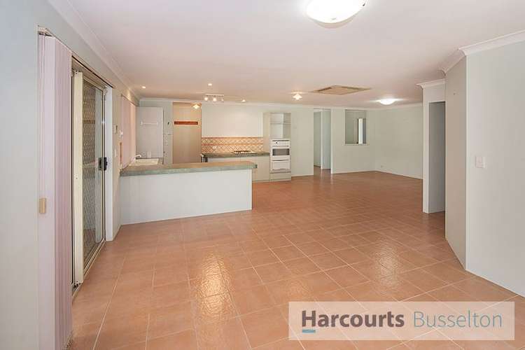 Fifth view of Homely house listing, 9 Lorikeet Loop, Broadwater WA 6280