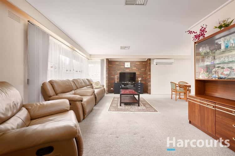 Sixth view of Homely house listing, 1 Beleura Avenue, Vermont VIC 3133