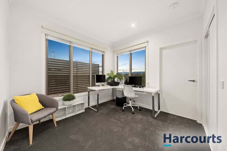 Fourth view of Homely house listing, 33B Mareeba Crescent, Bayswater VIC 3153
