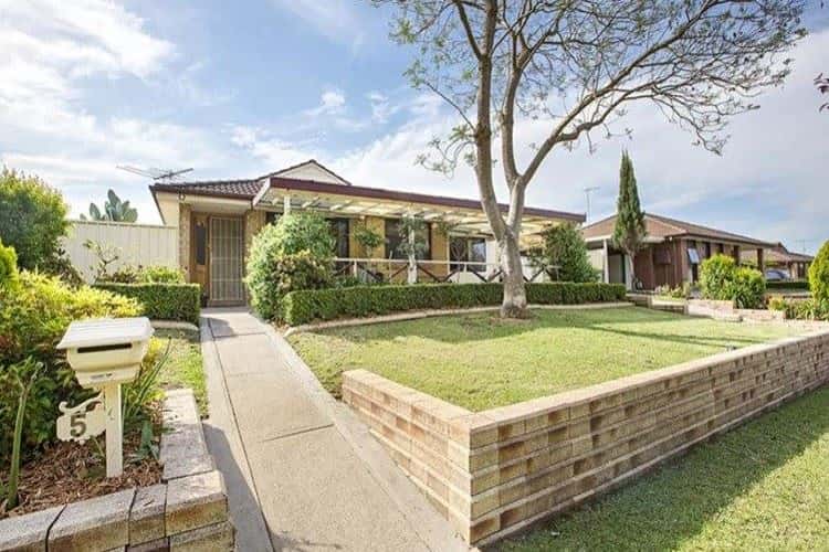 Second view of Homely house listing, 5 Mistletoe  Avenue, Claremont Meadows NSW 2747