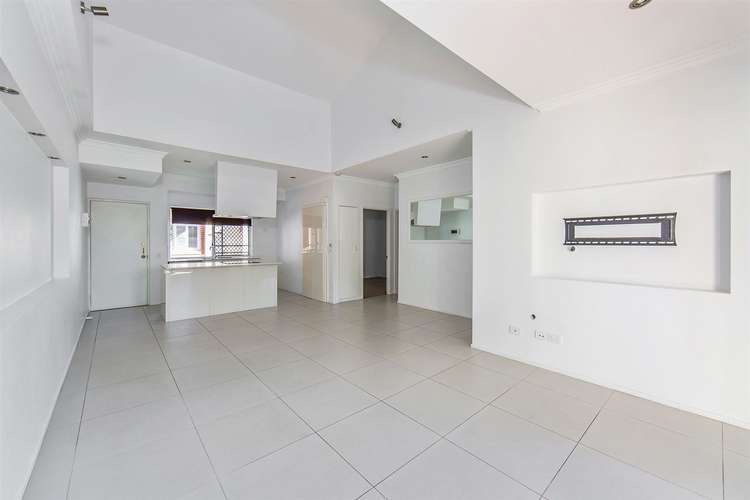 Third view of Homely unit listing, 6/12 Magdala Street, Ascot QLD 4007