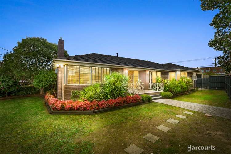 19 Stradbroke Crescent, Mulgrave VIC 3170