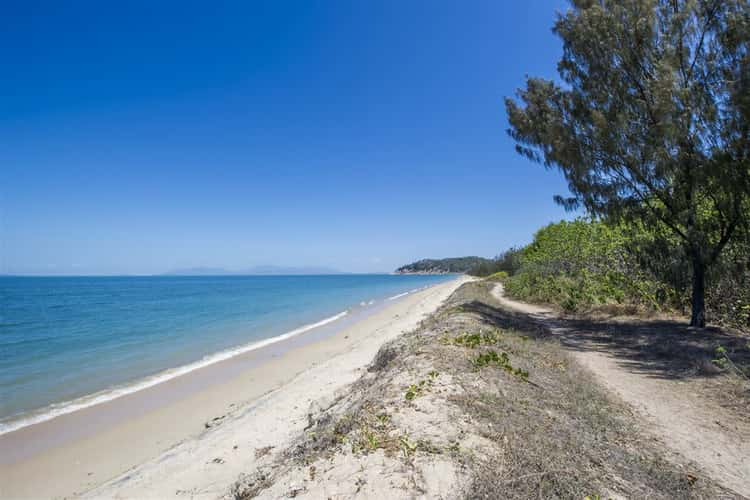 Fifth view of Homely house listing, 2/3 Esplanade, Nelly Bay QLD 4819