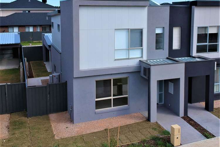 Main view of Homely townhouse listing, 45 Luster Crescent, Tarneit VIC 3029