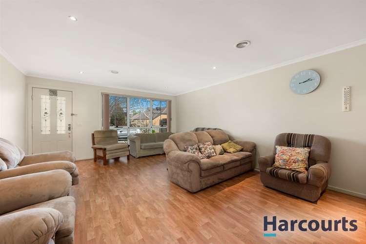 Third view of Homely house listing, 2 Iskandar Court, Chadstone VIC 3148