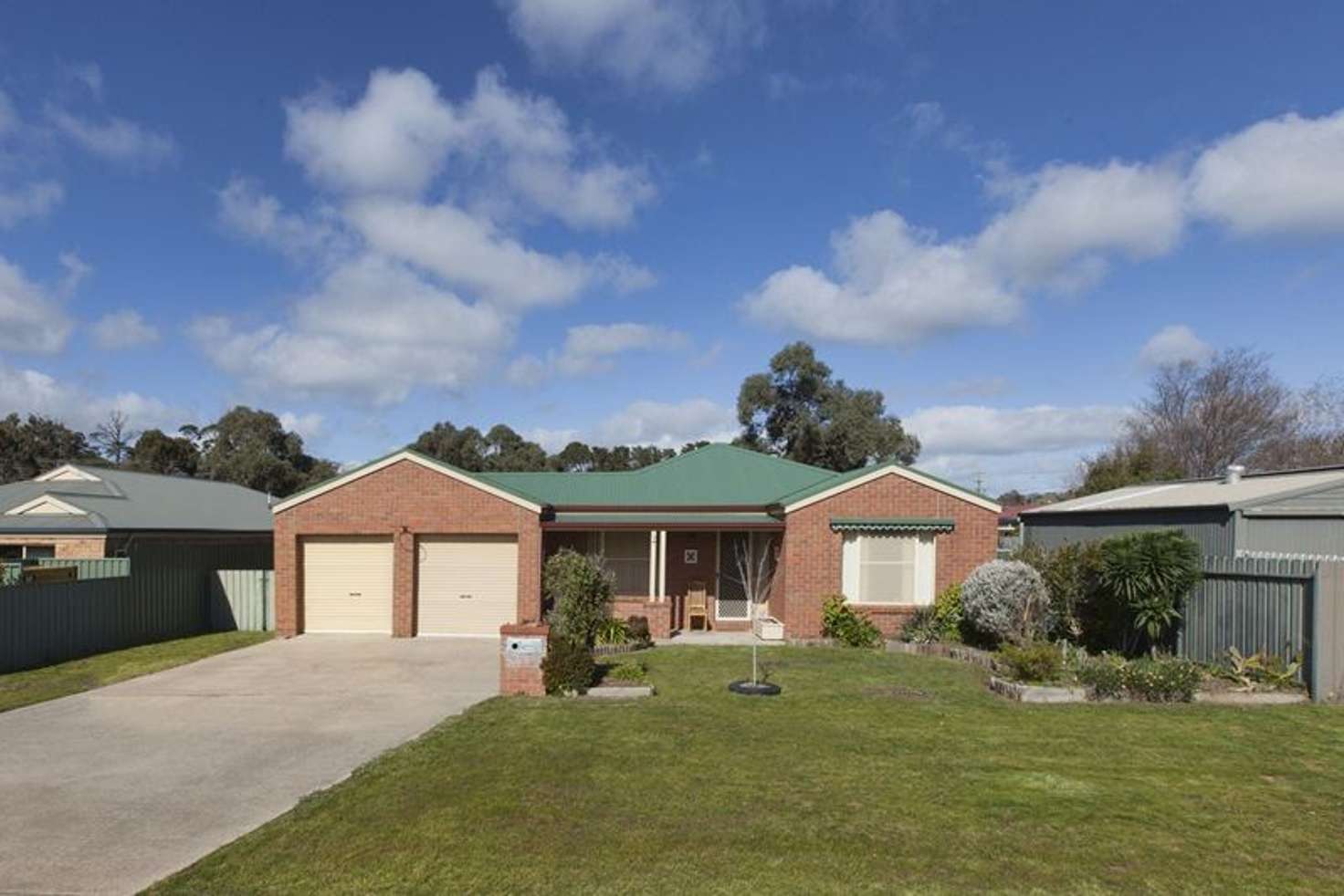 Main view of Homely house listing, 2 Redgum Drive, Ararat VIC 3377