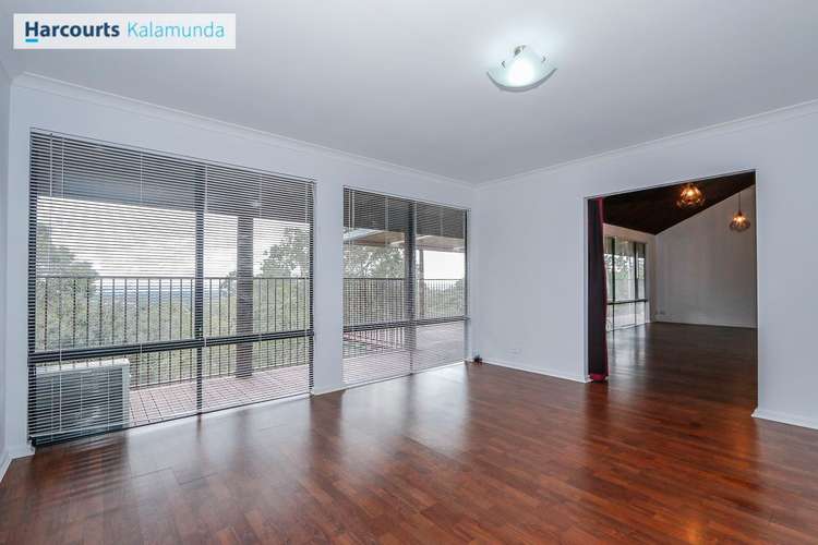 Second view of Homely house listing, 7 Dale Drive, Gooseberry Hill WA 6076