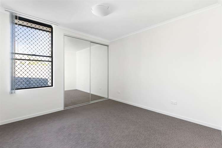 Fifth view of Homely unit listing, 1/20 Flavelle Street, Carina QLD 4152