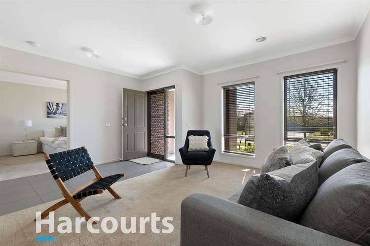 Third view of Homely house listing, 8 Naroo Street, Alfredton VIC 3350