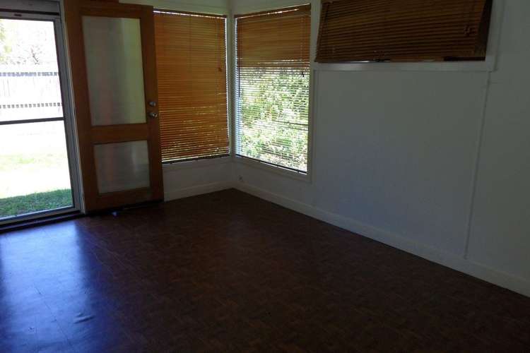Third view of Homely semiDetached listing, 4 Dan Street, Clontarf QLD 4019