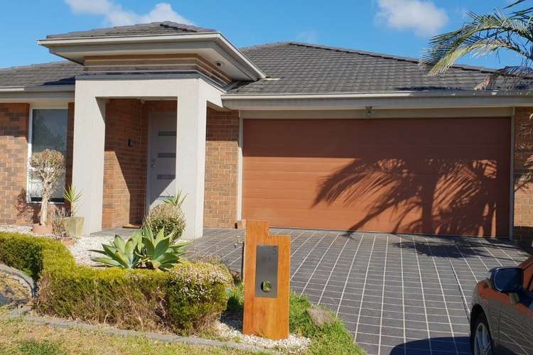 Main view of Homely house listing, 5 Yalding Place, Deer Park VIC 3023