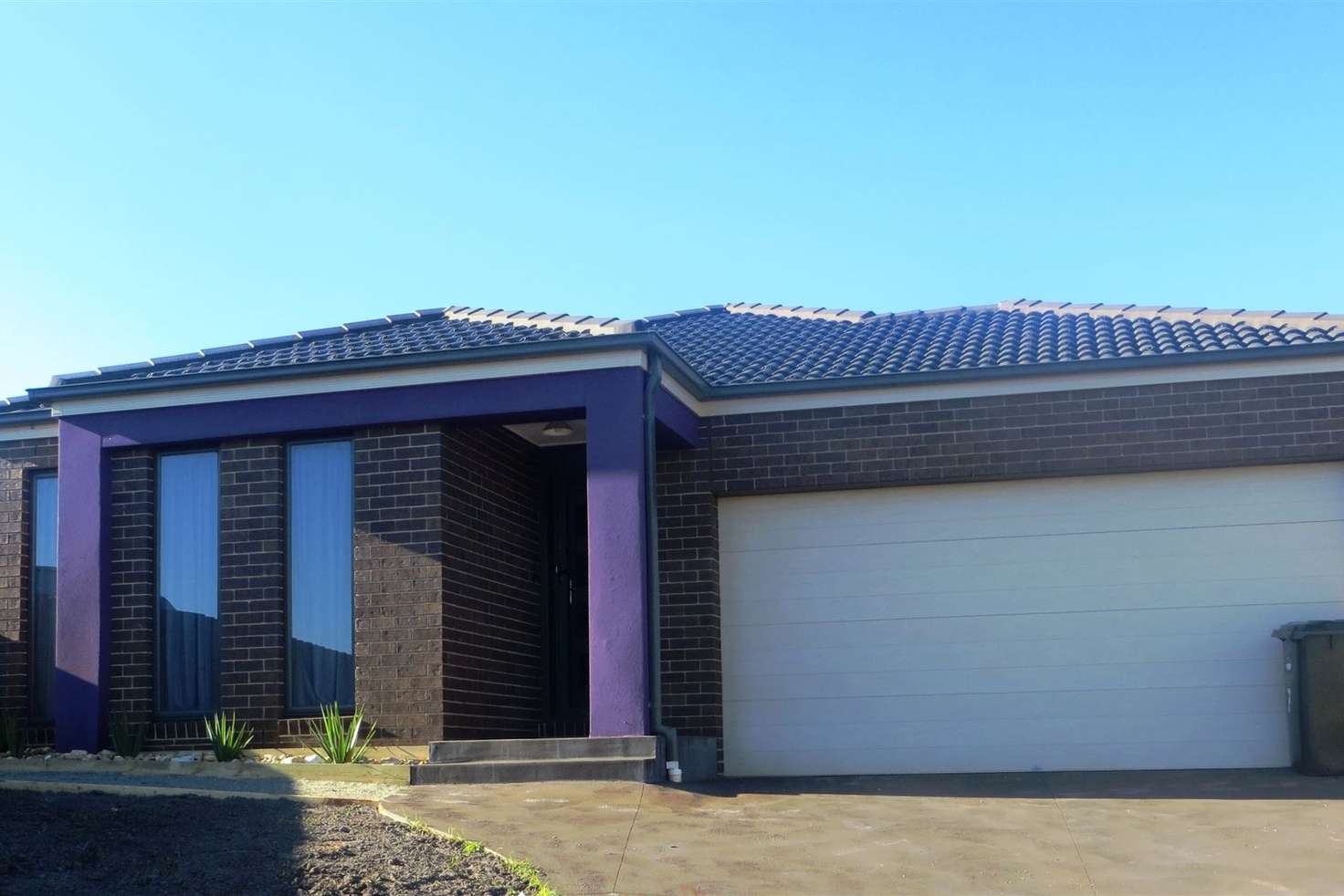 Main view of Homely house listing, 7 Bateson Court, Drouin VIC 3818