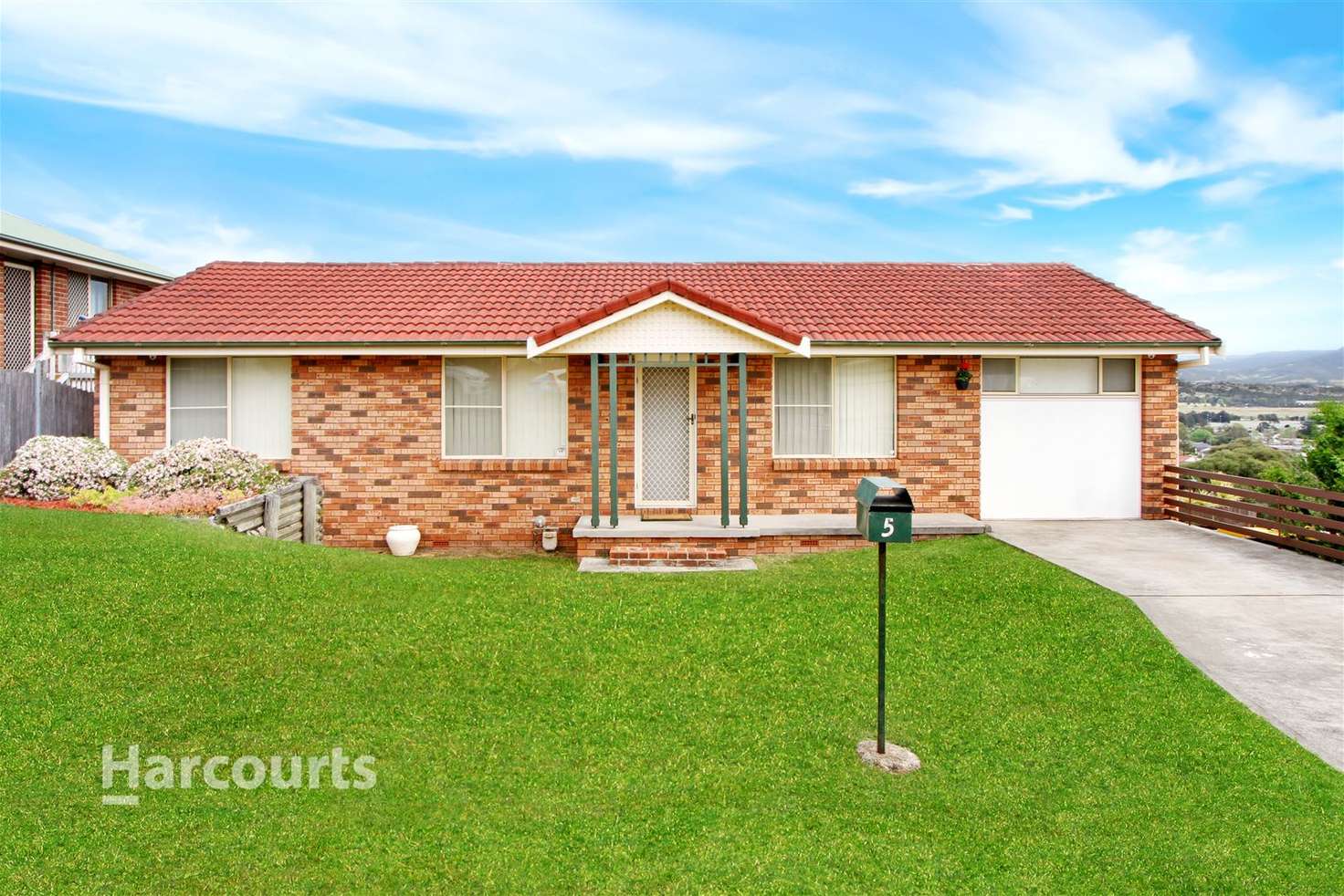 Main view of Homely house listing, 5 Pennant Crescent, Berkeley NSW 2506