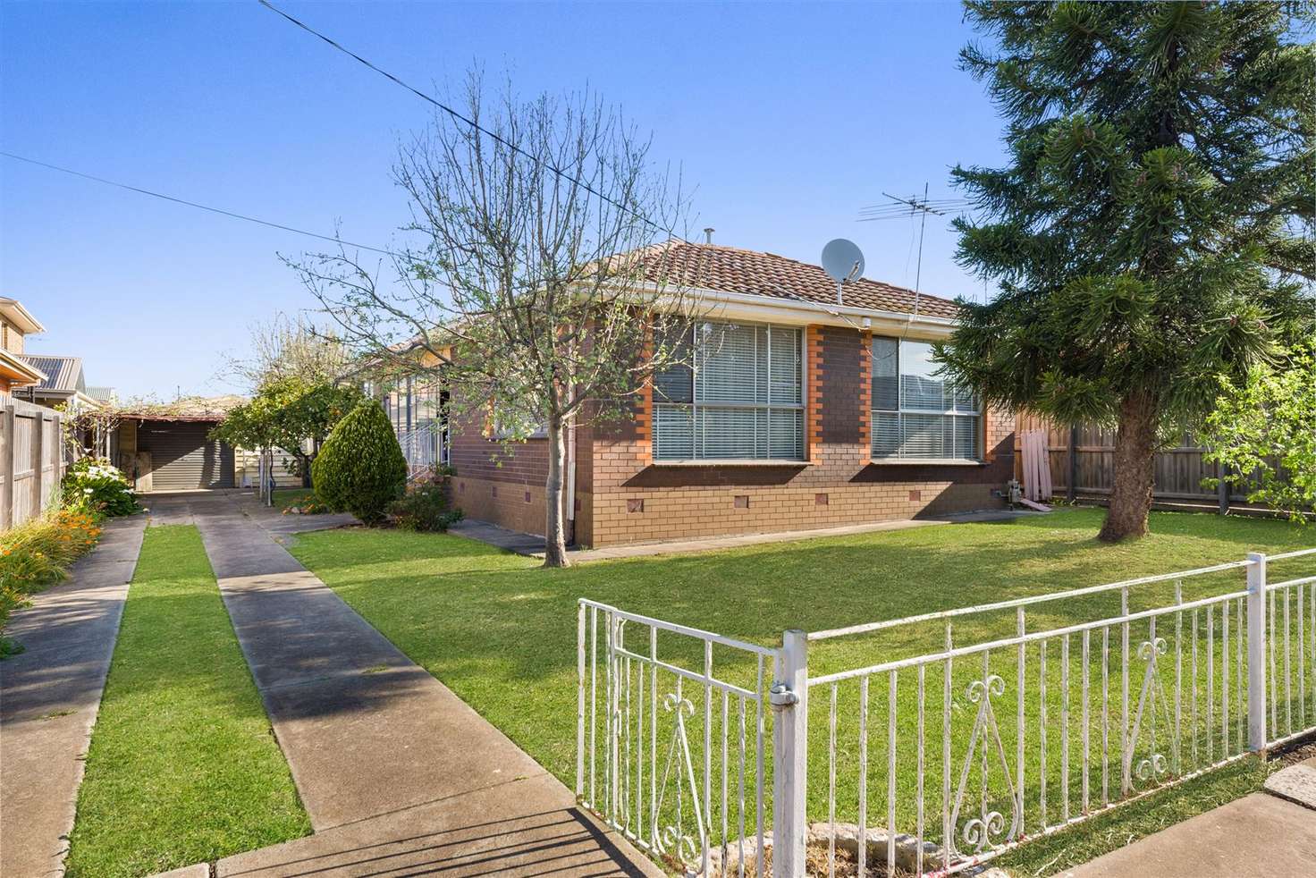 Main view of Homely house listing, 33 Barton Street, Bell Park VIC 3215