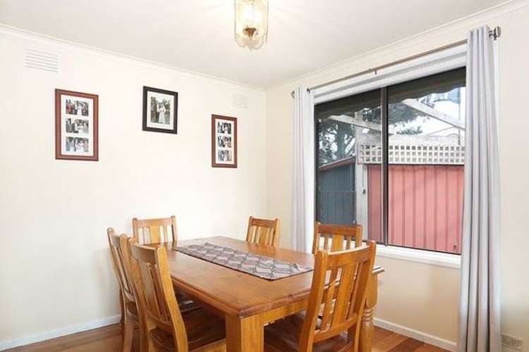 Fifth view of Homely house listing, 2 Thredbo Court, Epping VIC 3076