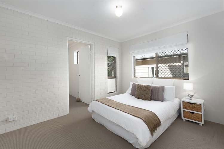 Sixth view of Homely unit listing, 2/408 Oxley Avenue, Redcliffe QLD 4020