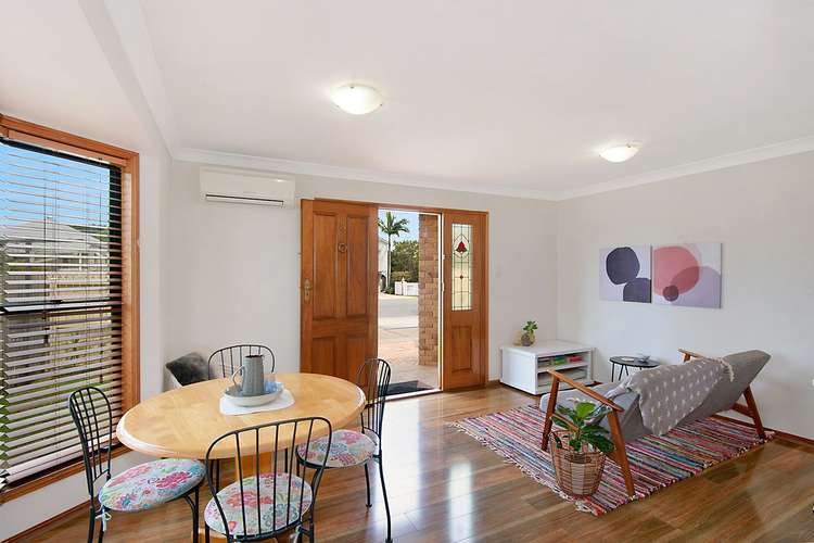 Third view of Homely townhouse listing, 3/15 Elliott St, Hawthorne QLD 4171