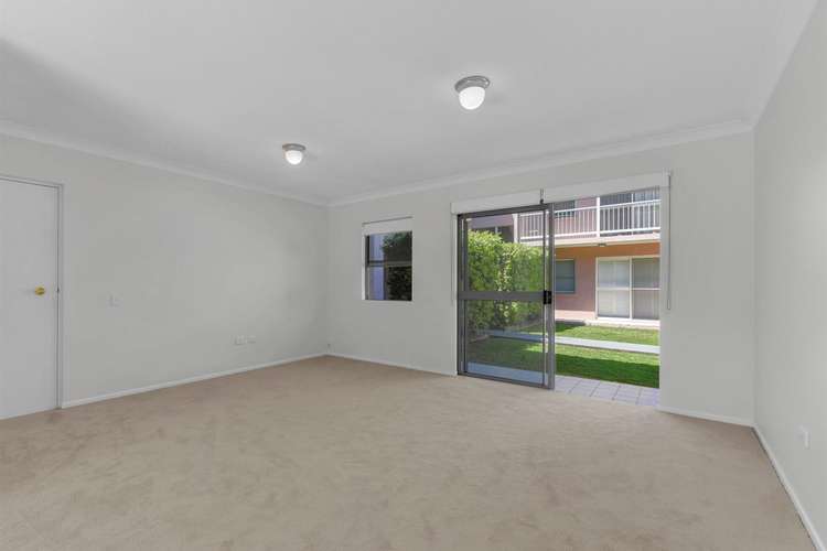 Fourth view of Homely unit listing, 2/39 Dobson Street, Ascot QLD 4007