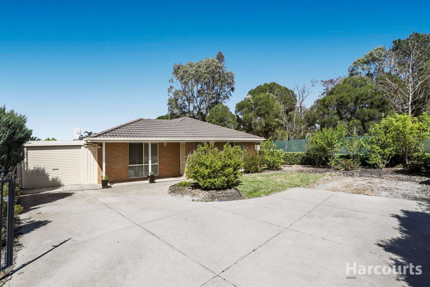 Main view of Homely house listing, 16 Redwood Avenue, Hampton Park VIC 3976