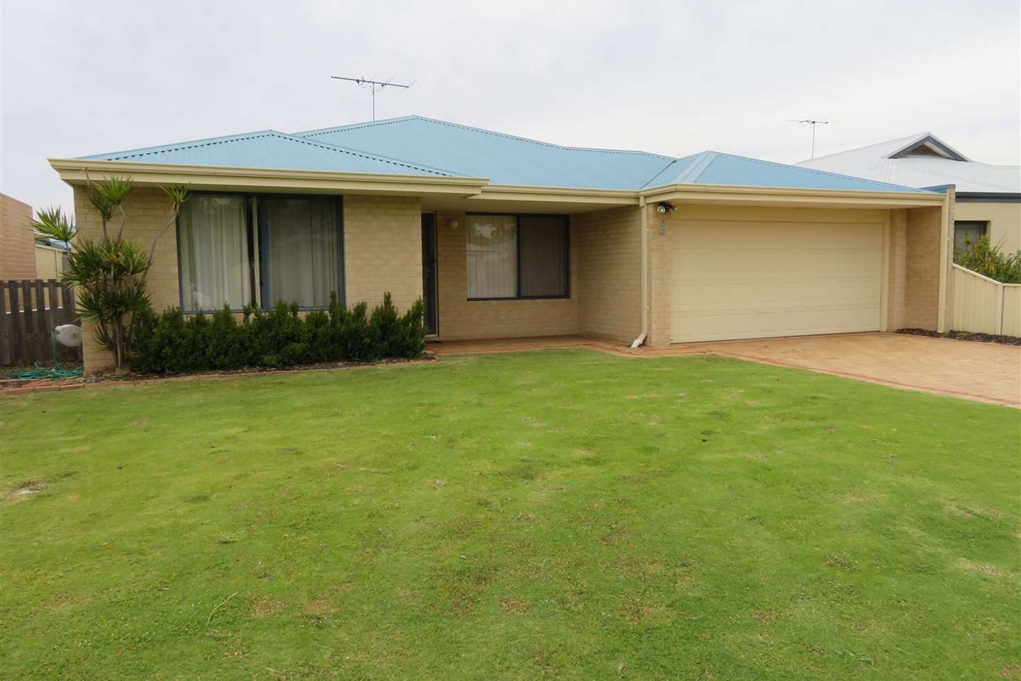 Main view of Homely house listing, 8 Honeyeater Crescent, Geographe WA 6280