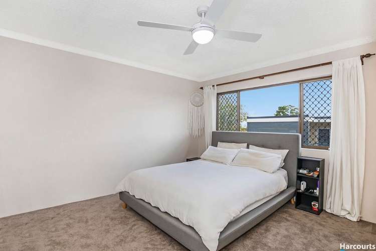 Sixth view of Homely apartment listing, 2/27 Pine Street, Bulimba QLD 4171