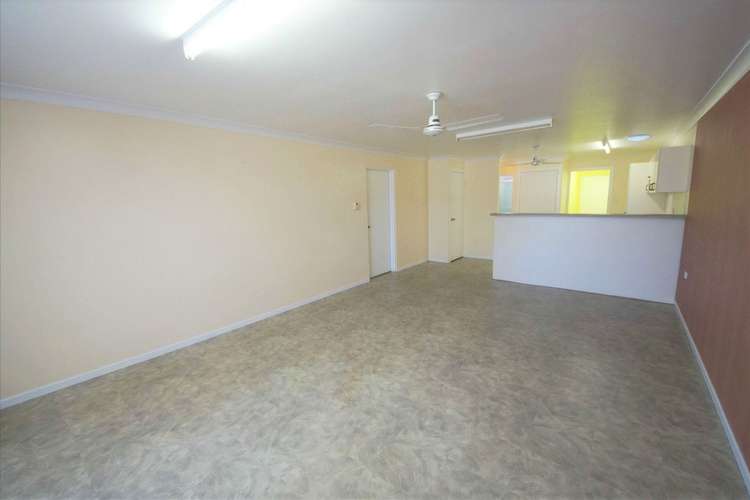 Fifth view of Homely unit listing, 1/102 Thirteenth Thirteenth Avenue, Home Hill QLD 4806