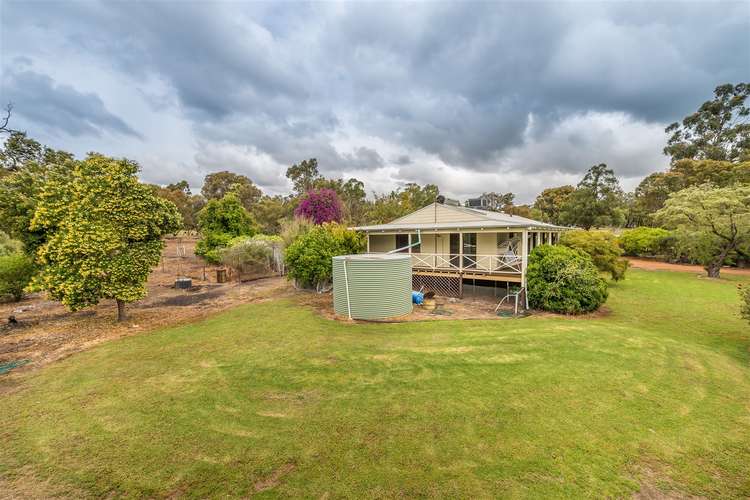 Second view of Homely house listing, 33 Dirk Road, Bullsbrook WA 6084