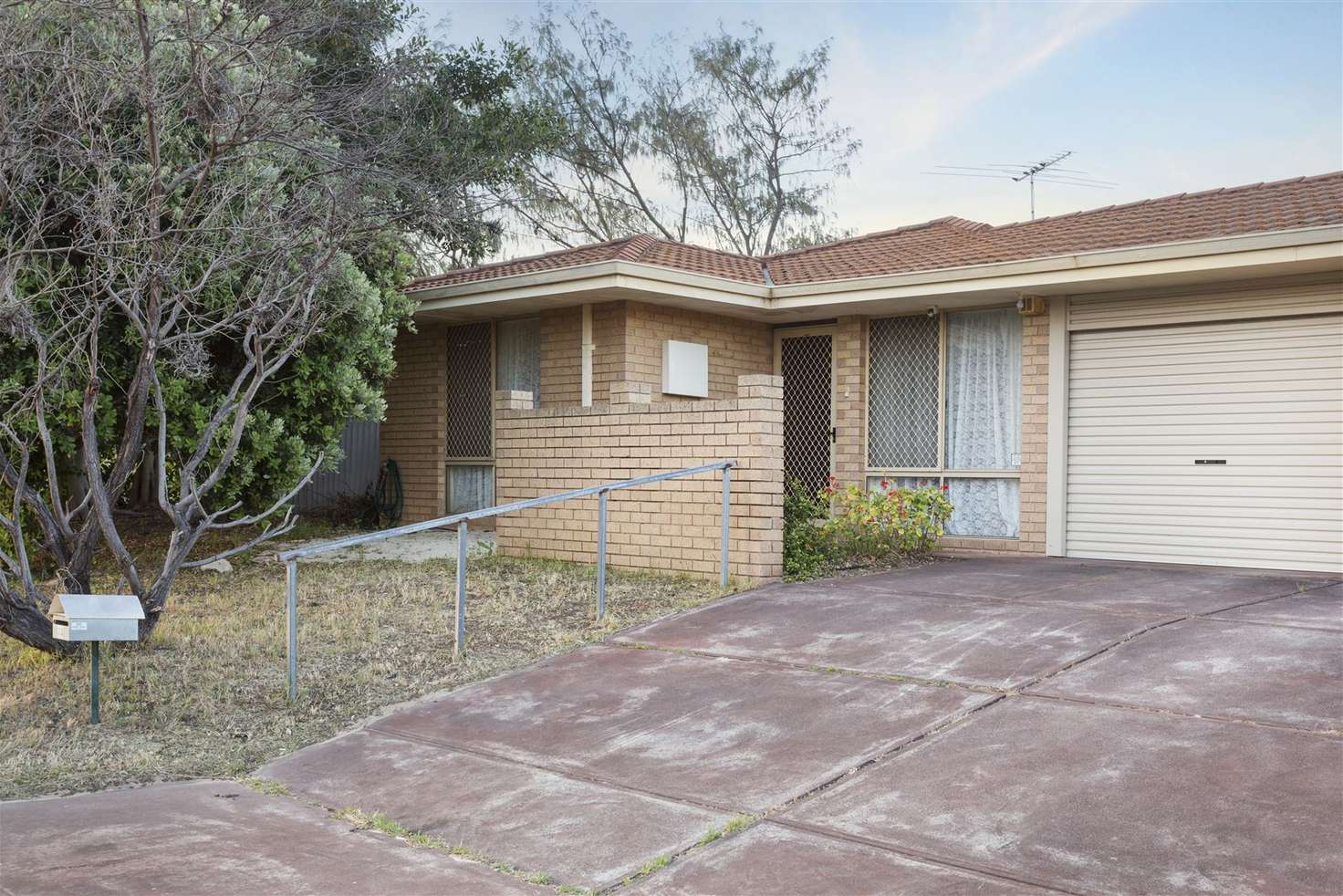 Main view of Homely semiDetached listing, 1A Balanus Way, Heathridge WA 6027