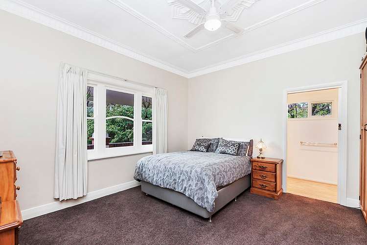 Fifth view of Homely house listing, 1 Thompson Street, Hamilton VIC 3300