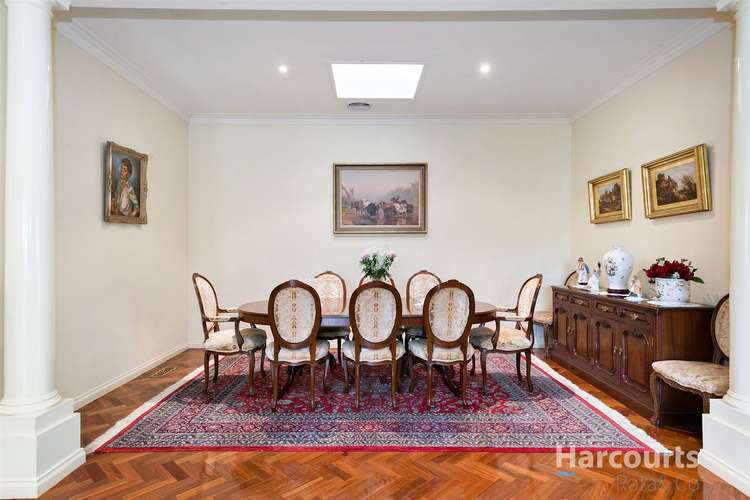 Sixth view of Homely house listing, 4 Isabelle Court, Mill Park VIC 3082