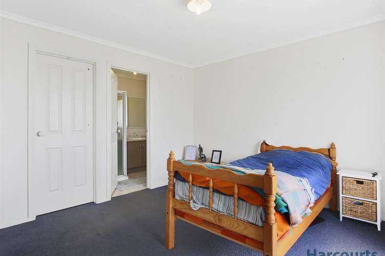 Second view of Homely house listing, 3 Palm Square, Drouin VIC 3818