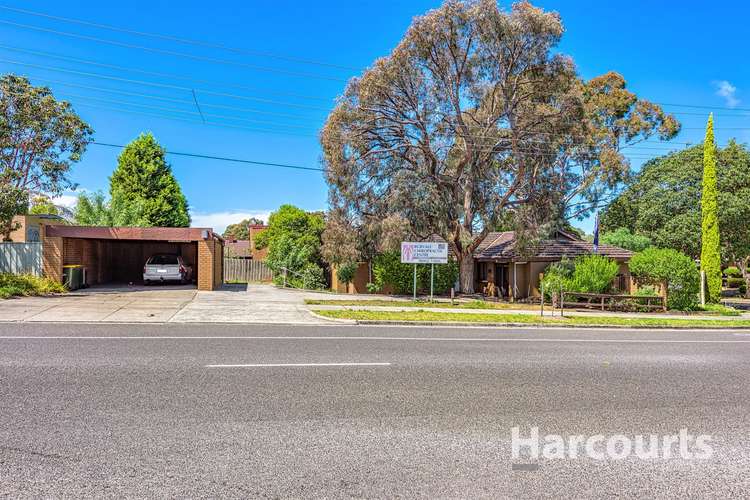 Fourth view of Homely house listing, 1 Woodleigh Crescent, Vermont South VIC 3133