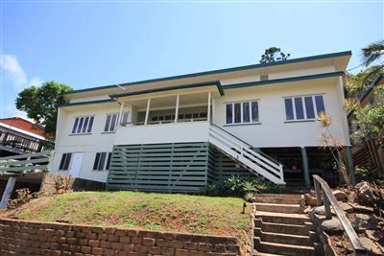 Main view of Homely unit listing, 2/33 Raymond Terrace, Yeppoon QLD 4703