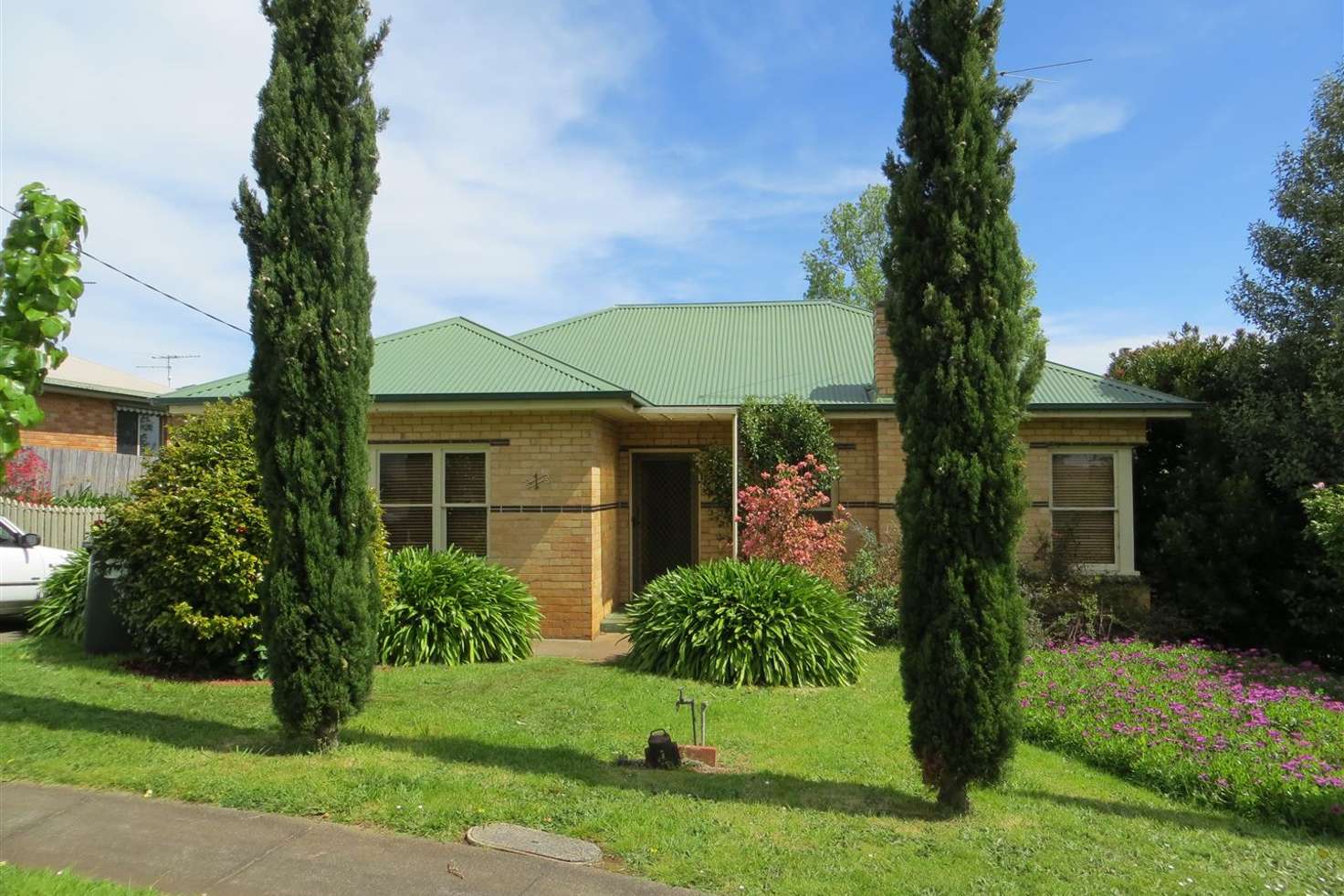 Main view of Homely house listing, 1 Balmoral Crescent, Drouin VIC 3818