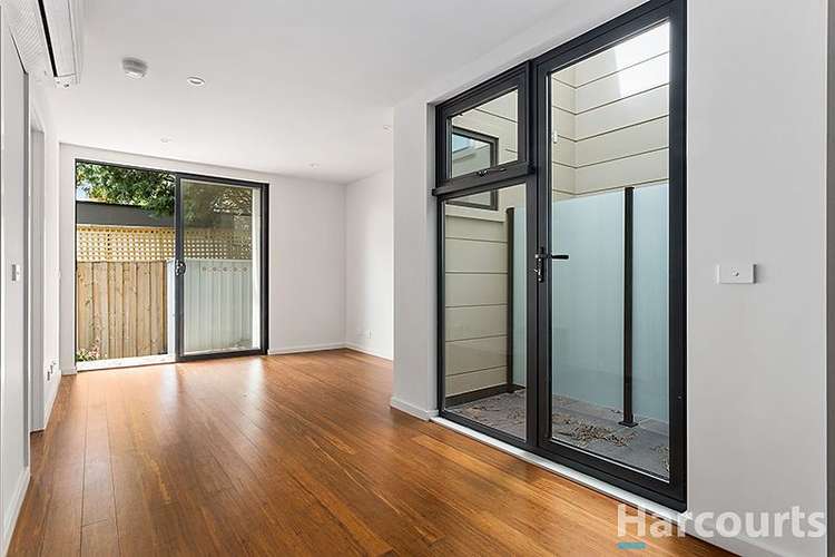 Second view of Homely apartment listing, 5/519-521 High Street Road, Mount Waverley VIC 3149