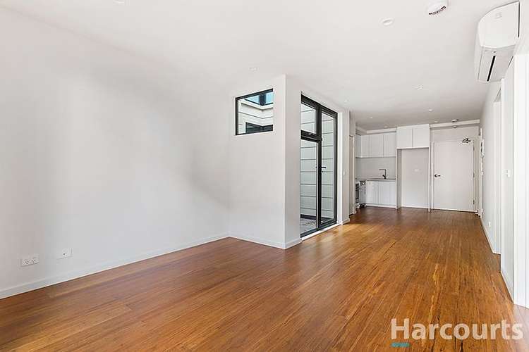 Third view of Homely apartment listing, 5/519-521 High Street Road, Mount Waverley VIC 3149
