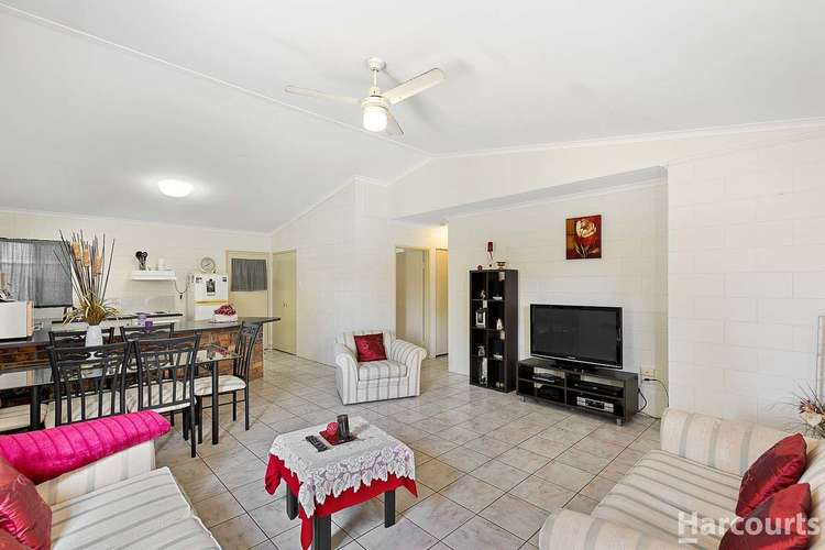 Fifth view of Homely semiDetached listing, 15 Fairway Dr, Urraween QLD 4655