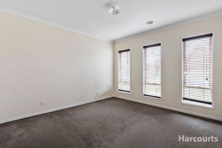 Fourth view of Homely house listing, 5 Jefferson Avenue, Cranbourne North VIC 3977