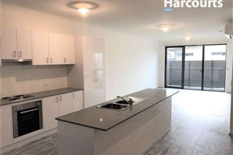 Second view of Homely apartment listing, 16/10 - 12 Queen Street, Hastings VIC 3915